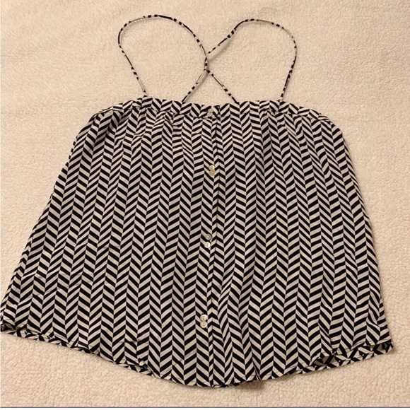 Amour Vert Dolly Silk Tank Top Chevron White Black Button Front Herringbone - Picture 7 of 14